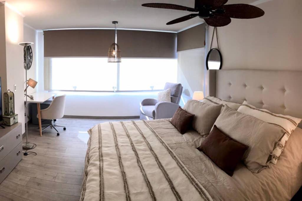 Precioso Departamento En Los Dominicos Santiago del Cile Esterno foto