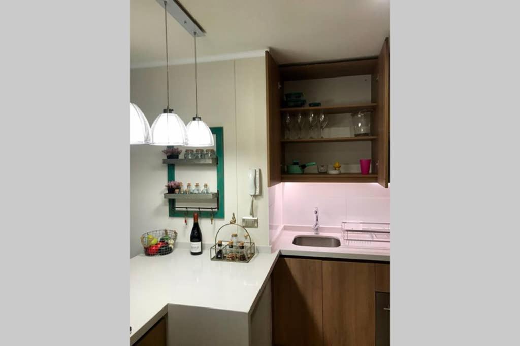 Precioso Departamento En Los Dominicos Santiago del Cile Esterno foto